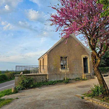Gite Au Pied De La Colline เวเซอเล ภายนอก รูปภาพ